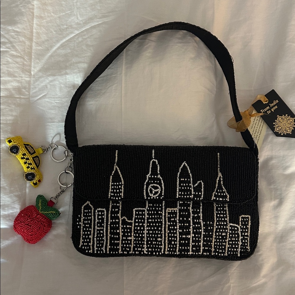 NEW YORK CITY BEADED BAG with two beaded apple and taxi charms
